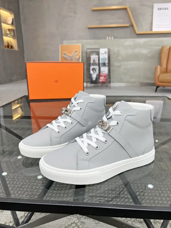 Hermes Shoe 